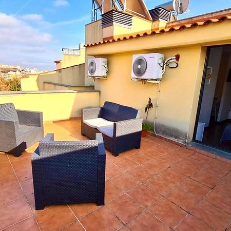 Mt Boutique Suites Y Apartamentos - Adults Only - ماتارو المظهر الخارجي الصورة