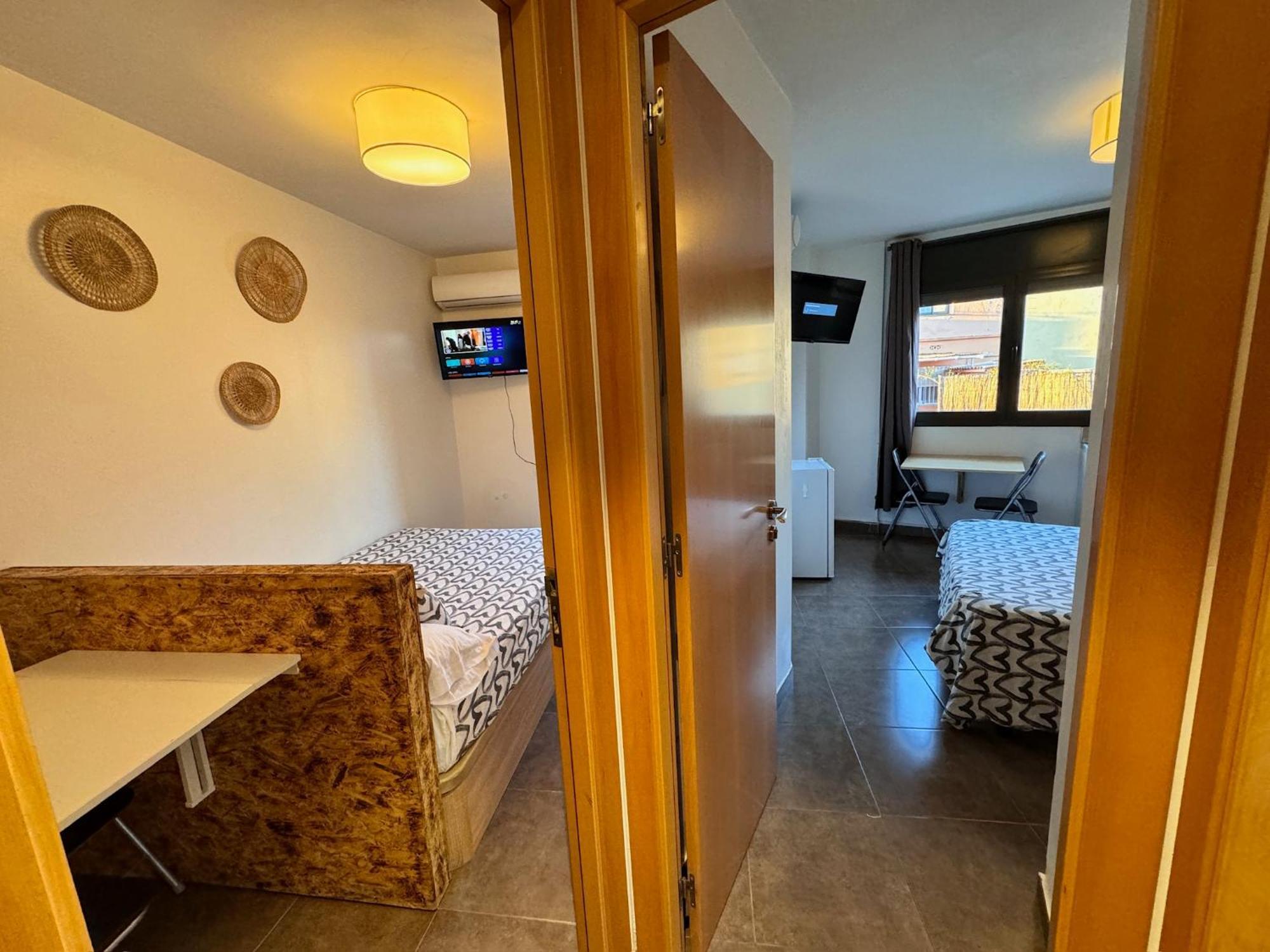 Mt Boutique Suites Y Apartamentos - Adults Only - ماتارو المظهر الخارجي الصورة