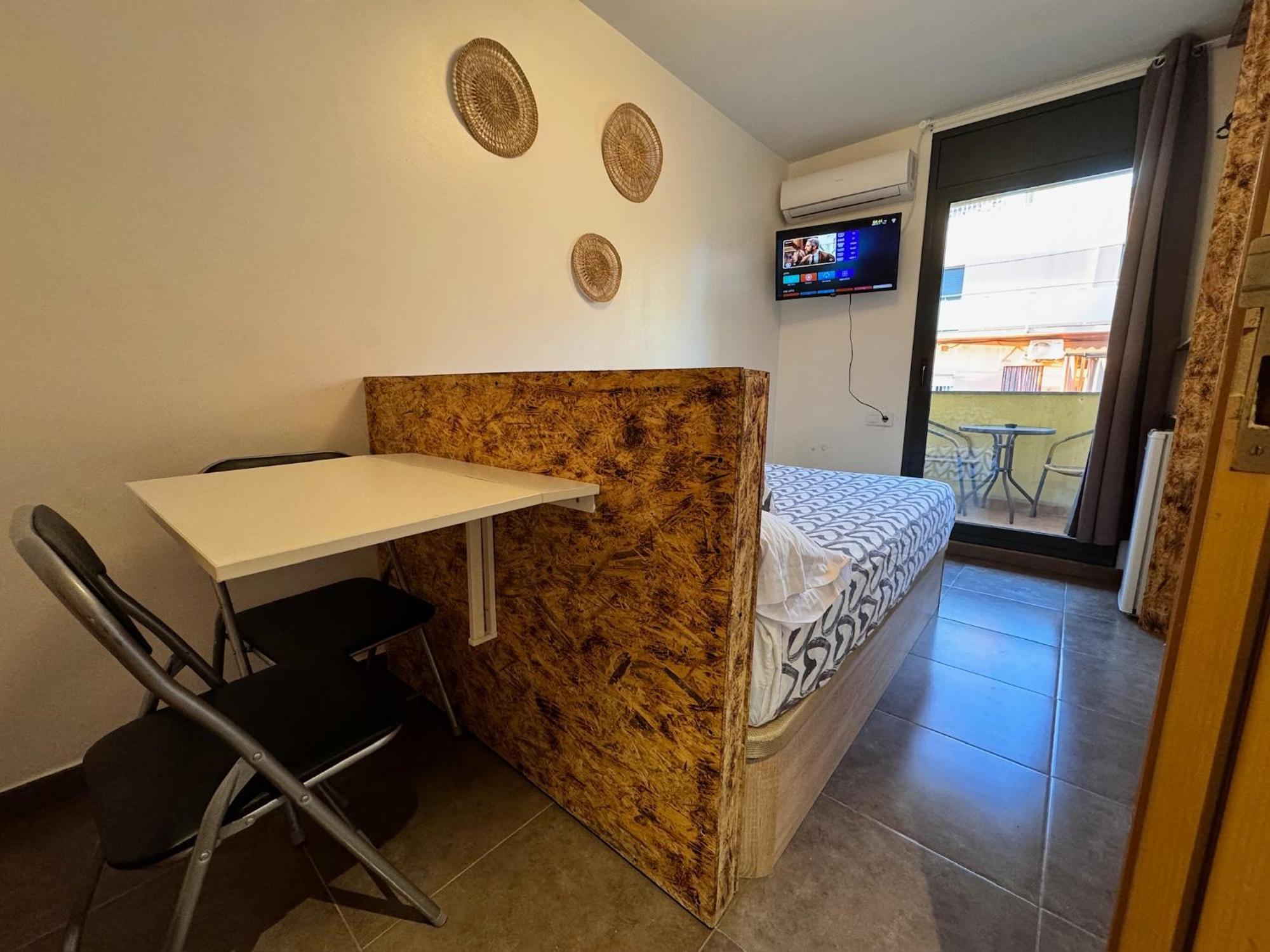Mt Boutique Suites Y Apartamentos - Adults Only - ماتارو المظهر الخارجي الصورة