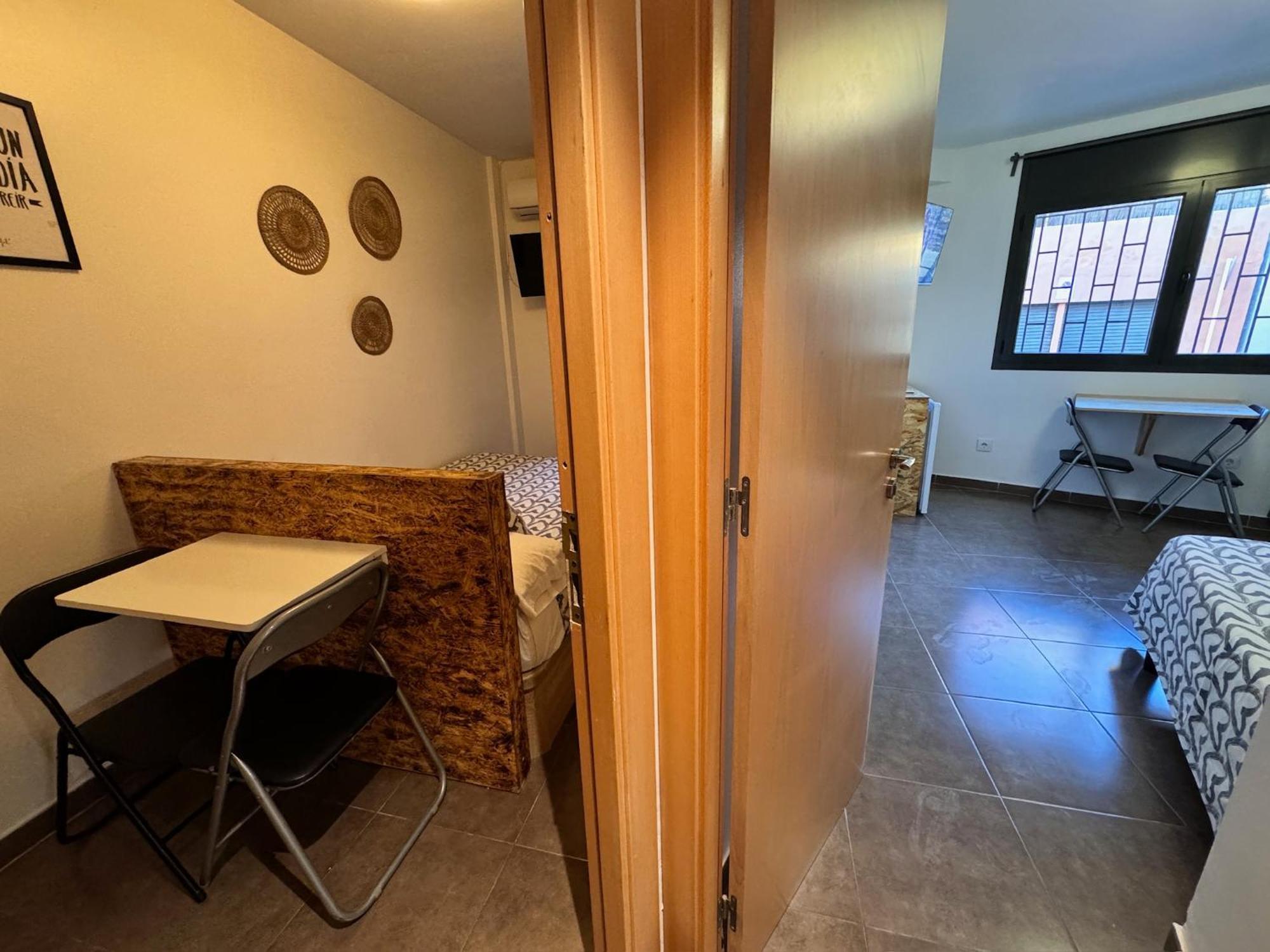 Mt Boutique Suites Y Apartamentos - Adults Only - ماتارو المظهر الخارجي الصورة