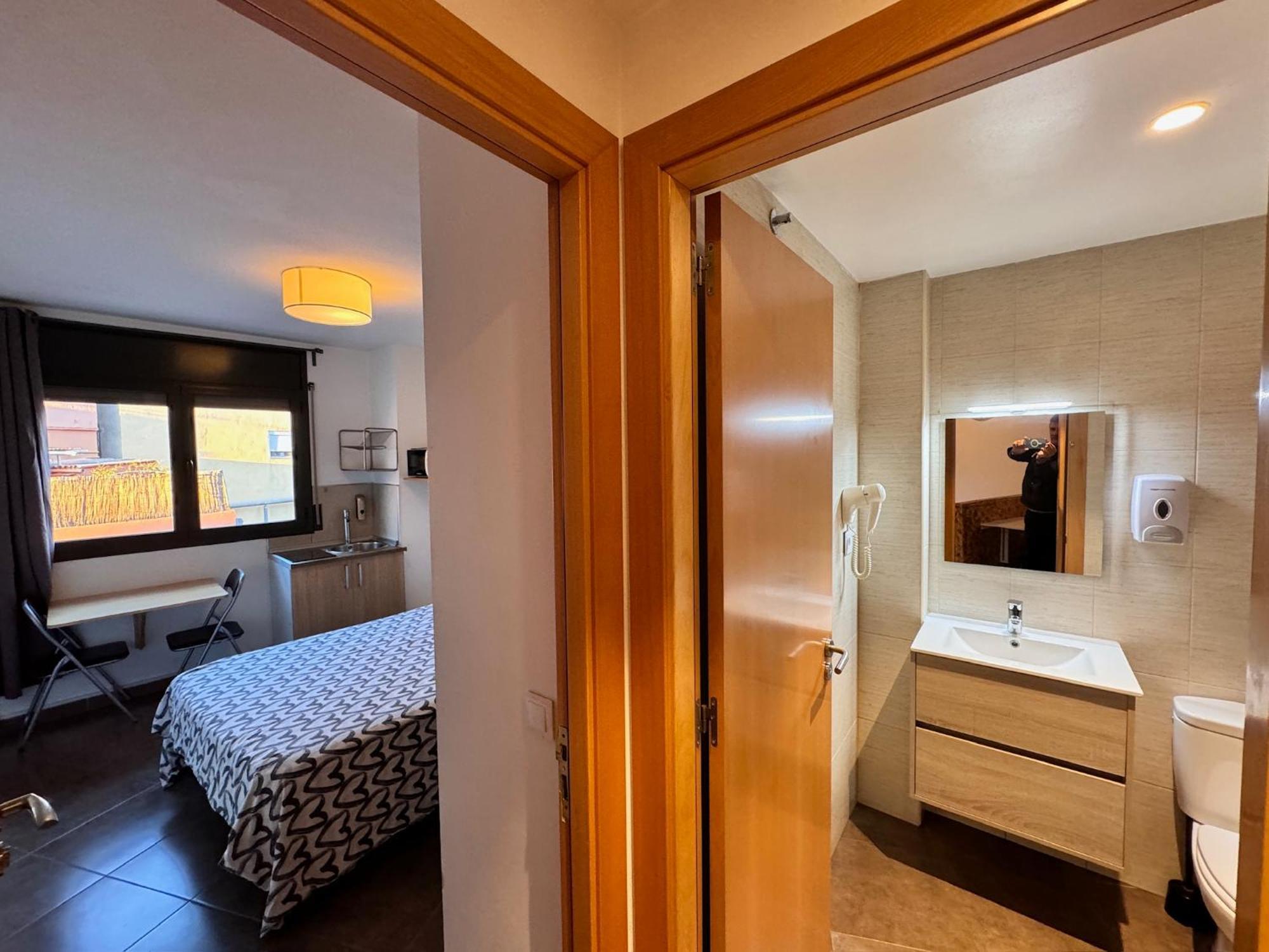 Mt Boutique Suites Y Apartamentos - Adults Only - ماتارو المظهر الخارجي الصورة