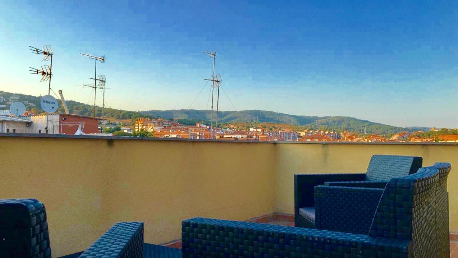 Mt Boutique Suites Y Apartamentos - Adults Only - ماتارو المظهر الخارجي الصورة