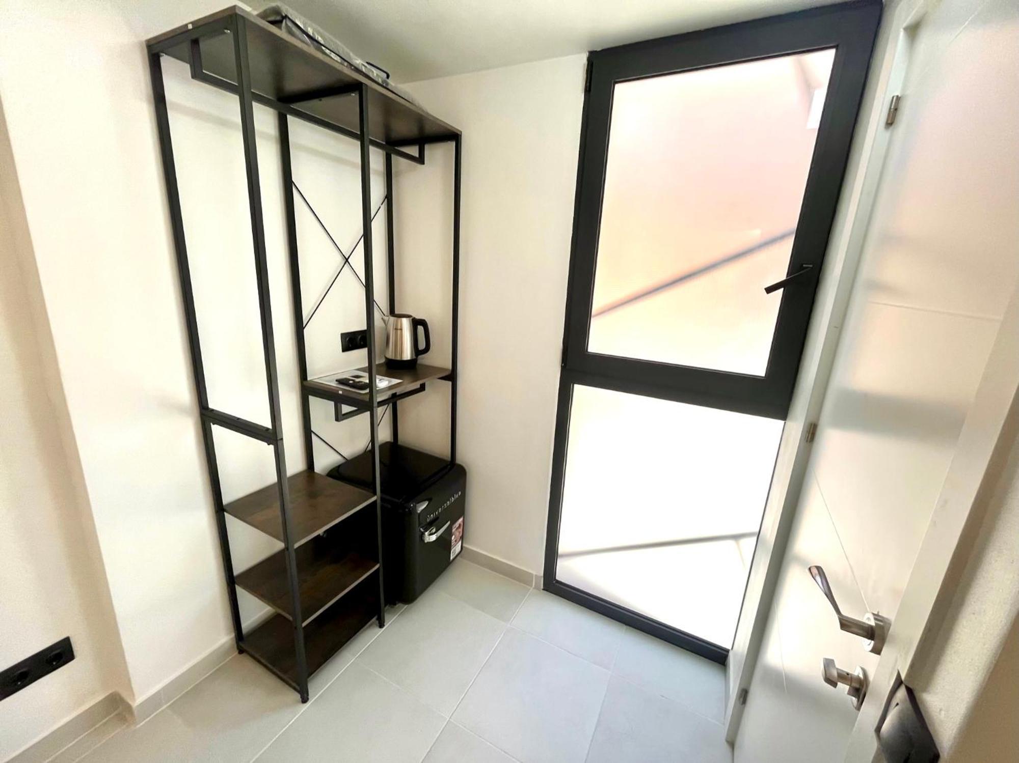 Mt Boutique Suites Y Apartamentos - Adults Only - ماتارو المظهر الخارجي الصورة