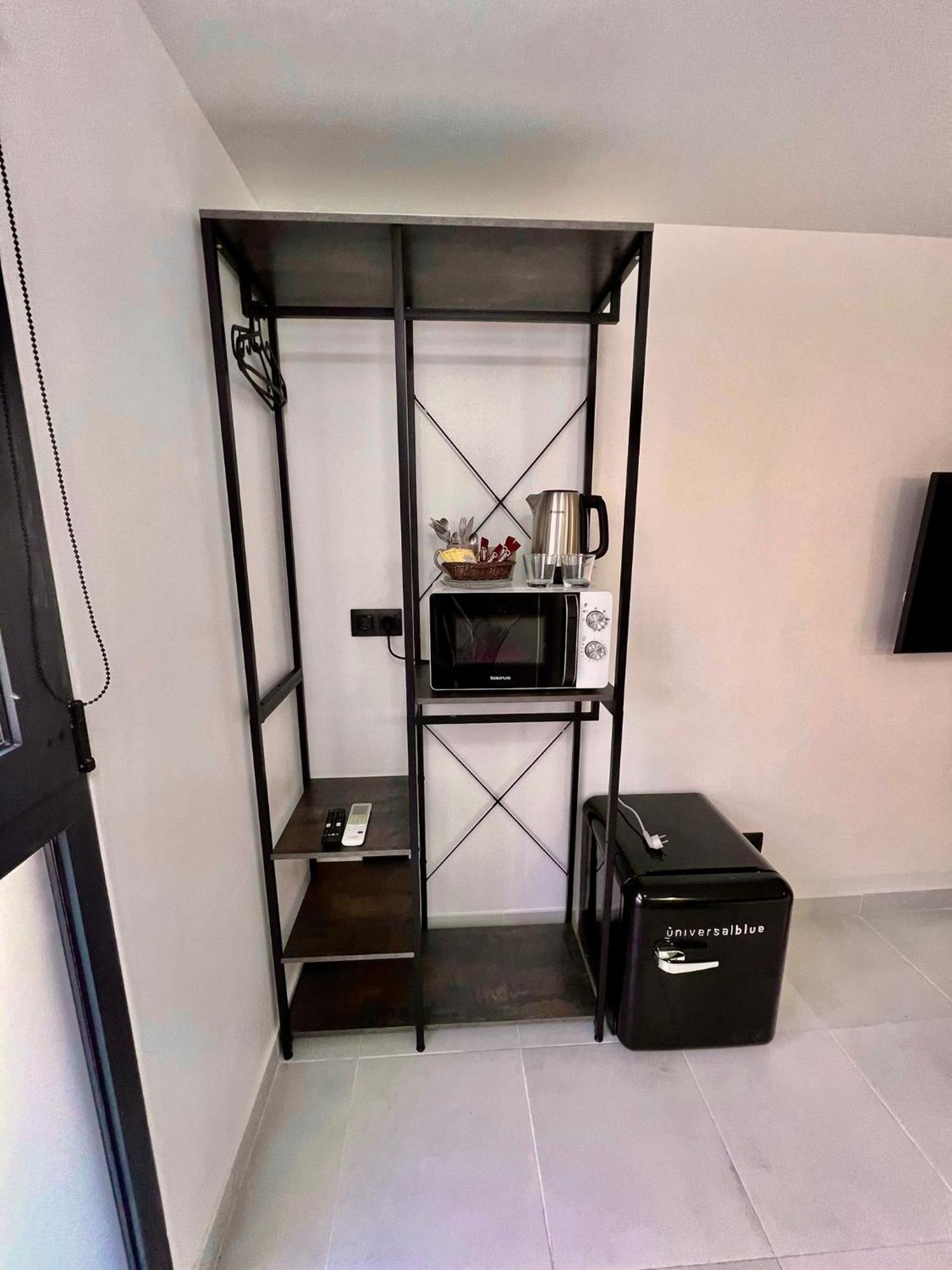 Mt Boutique Suites Y Apartamentos - Adults Only - ماتارو المظهر الخارجي الصورة